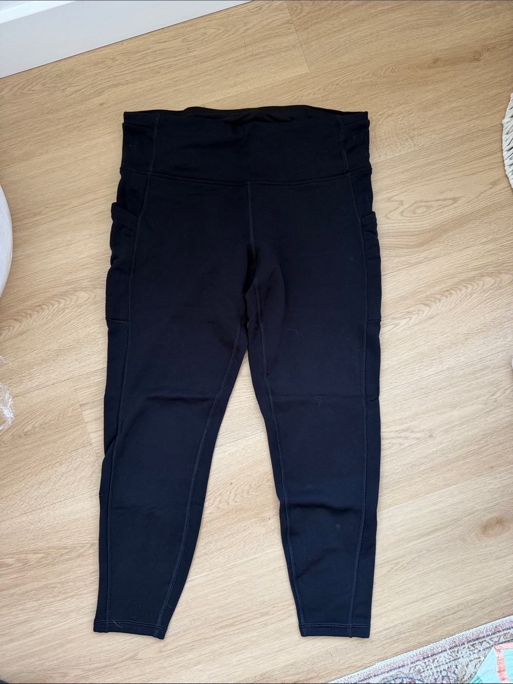 Athleta altitude stash leggings